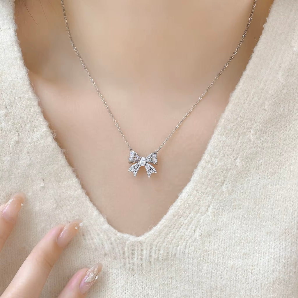 Aurelia Bow Necklace - Silver