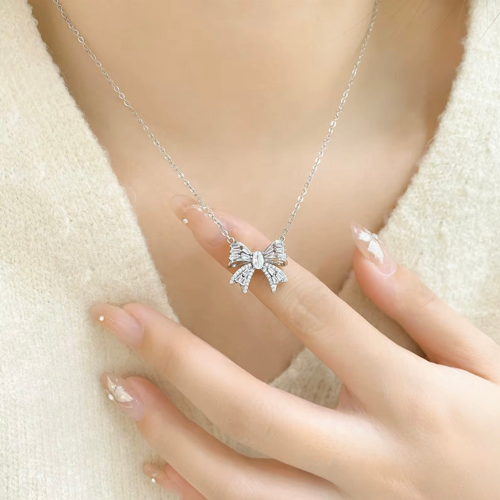 Aurelia Bow Necklace - Silver