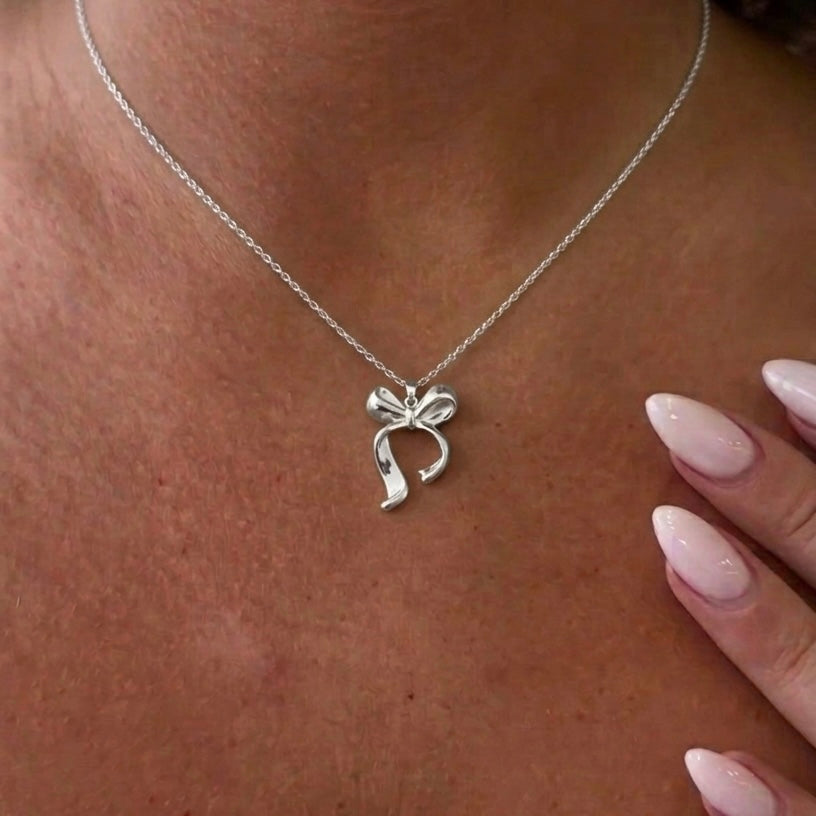Lucia Bow Necklace - Silver