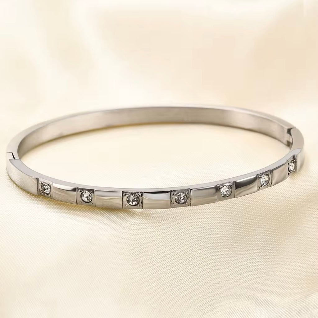 Maya Bracelet - Silver