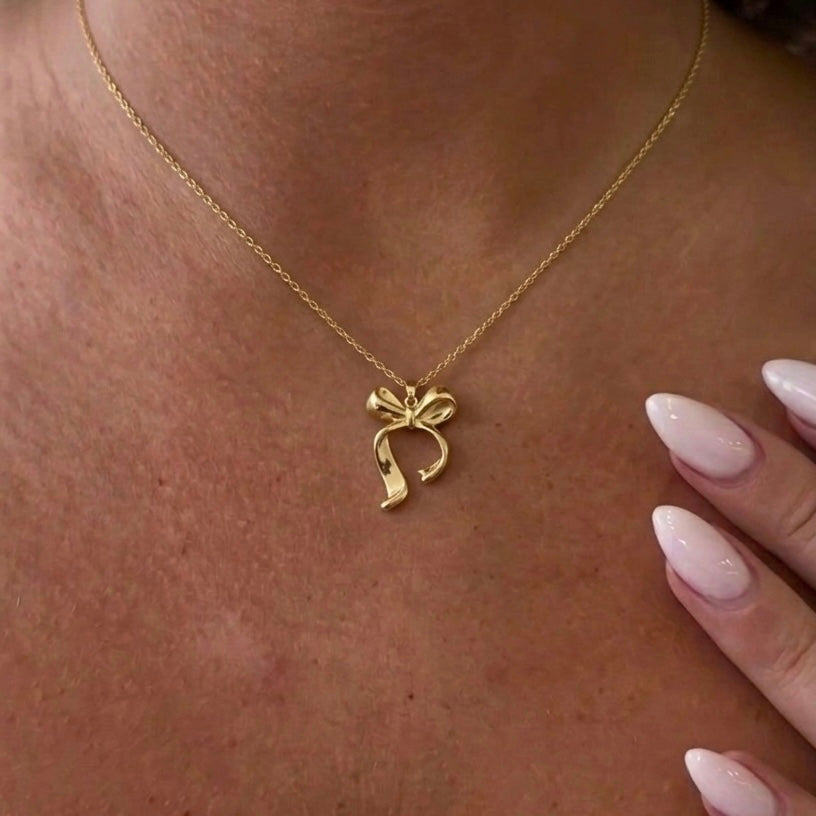 Lucia Bow Necklace - Gold
