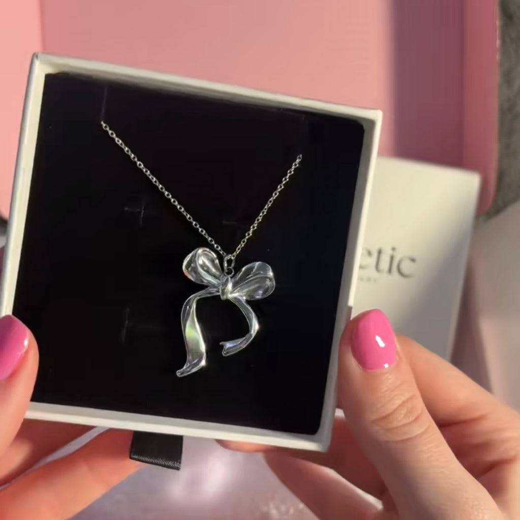 Lucia Bow Necklace - Silver