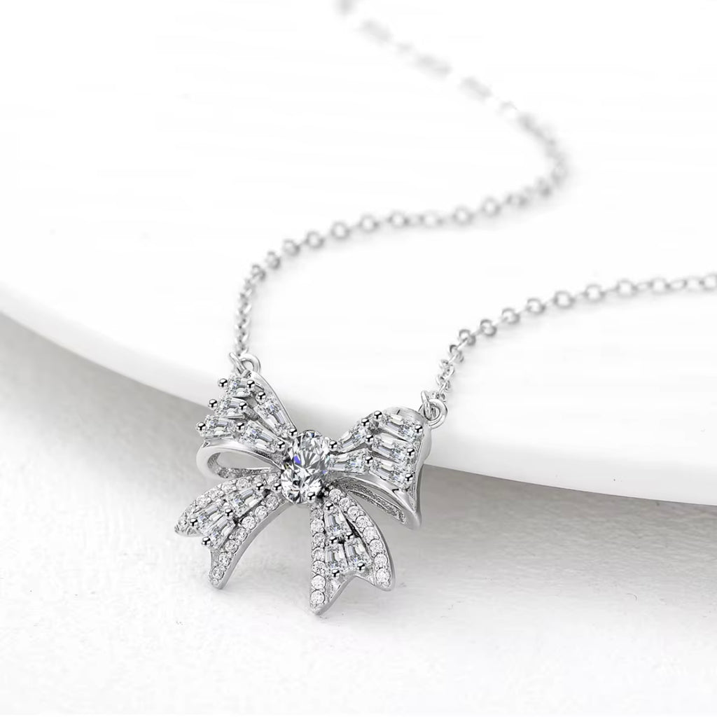 Aurelia Bow Necklace - Silver