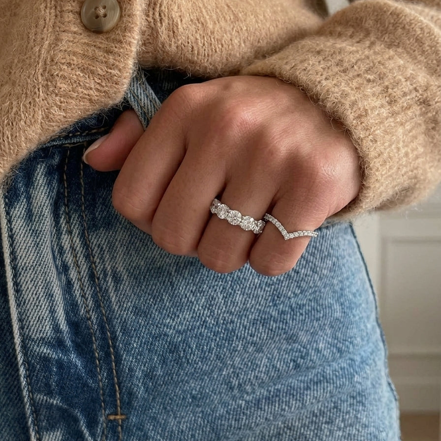 Isata Ring - Silver