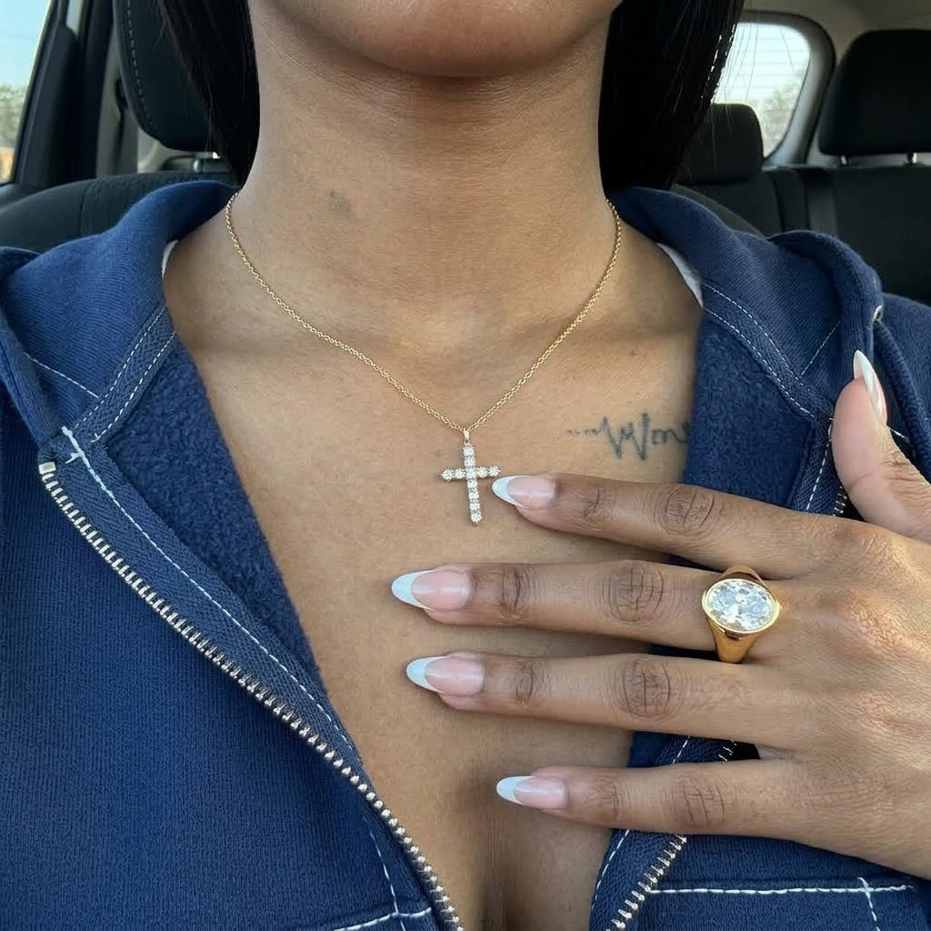 Lilia Cross Necklace - Gold