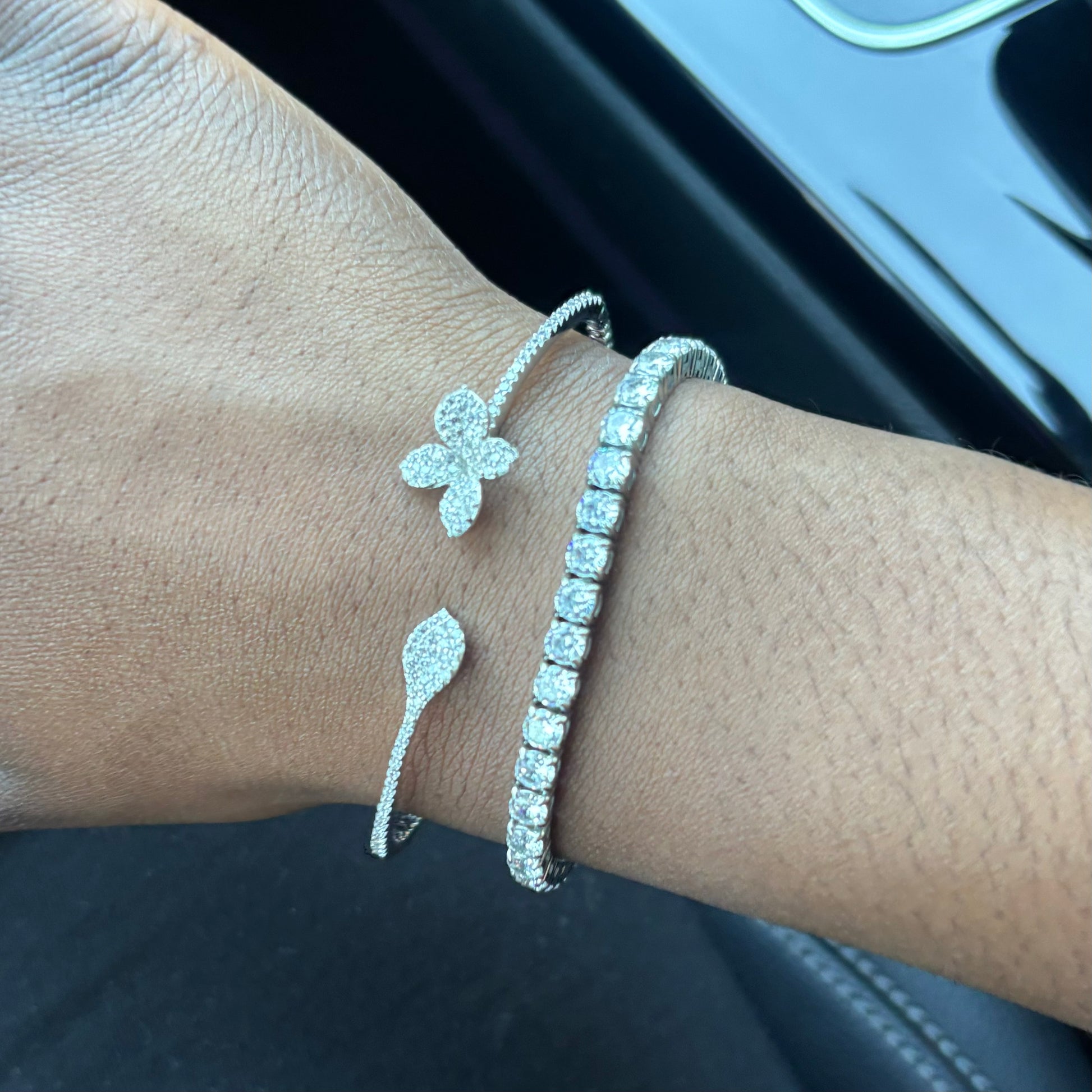The Essentials Stack - Silver