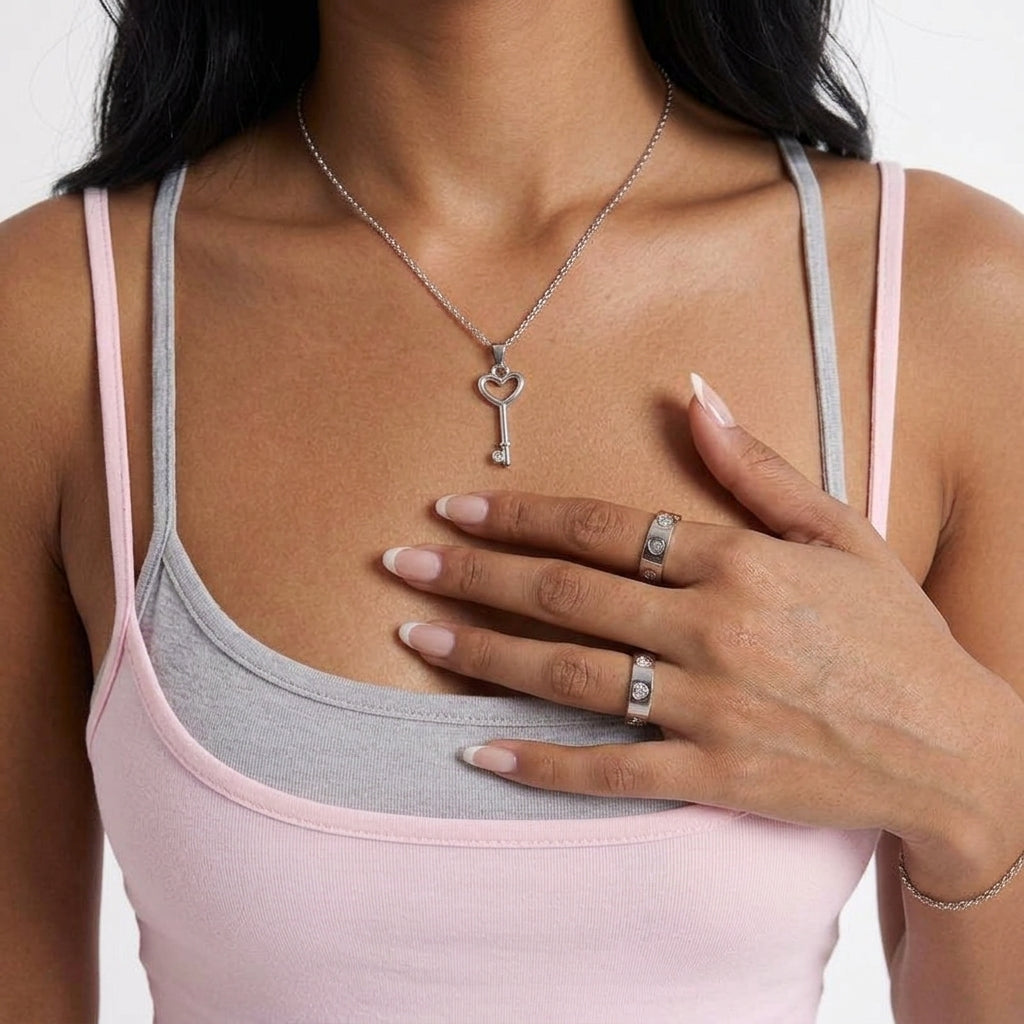 Gia Lock Necklace - Silver
