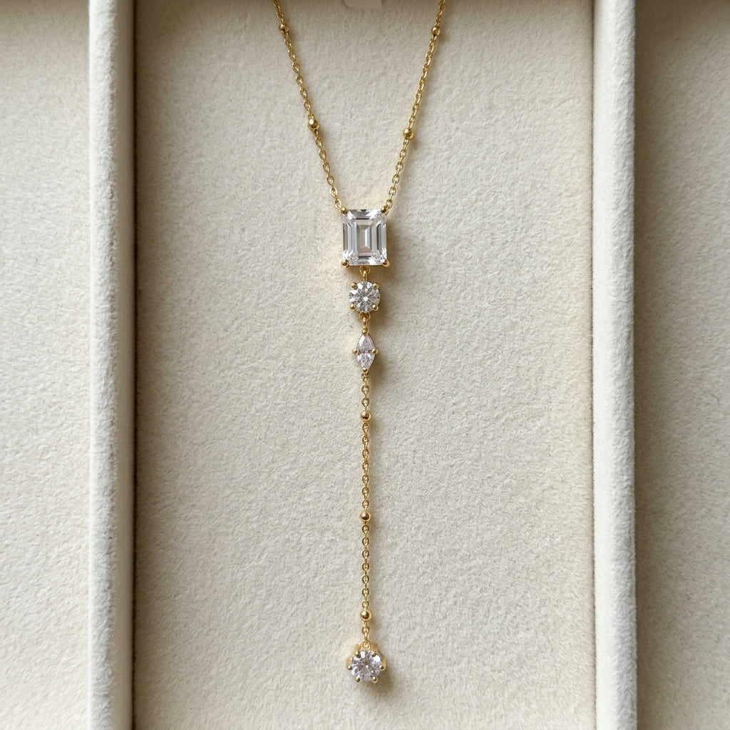 Isadora Necklace - Gold